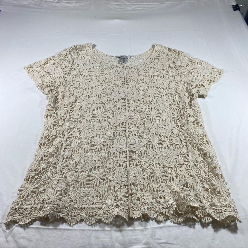 Pinky Crochet Boho Shirt Top Size 18-20 Tan color Short Sleeve Floral Blouse top